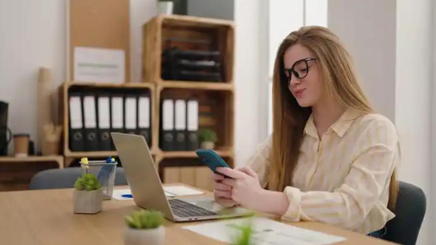 郑州市长沙艺术涂料有限公司轮播图1